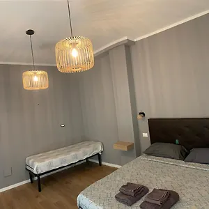 Guest house Riva Reno 4, Bologna